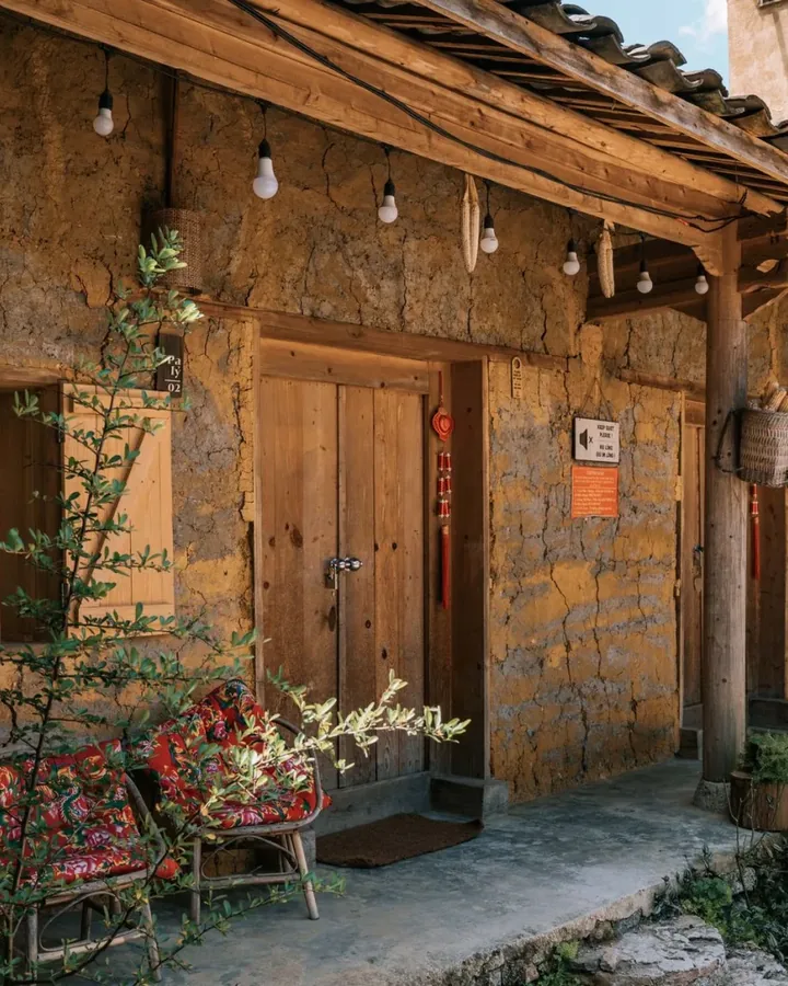 Phòng đôi có cửa sổ